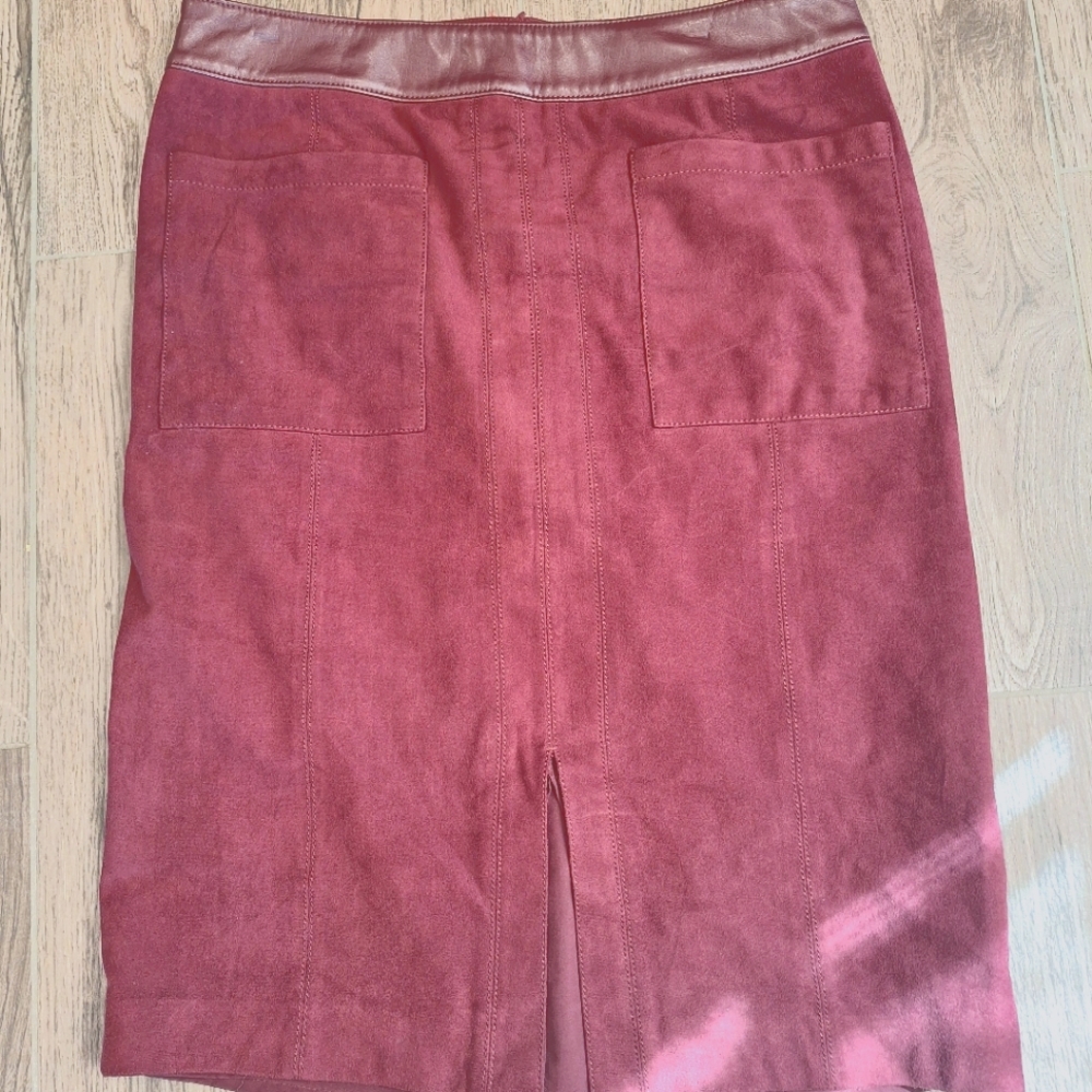 Chicos Suede Feel Burgundy Skirt